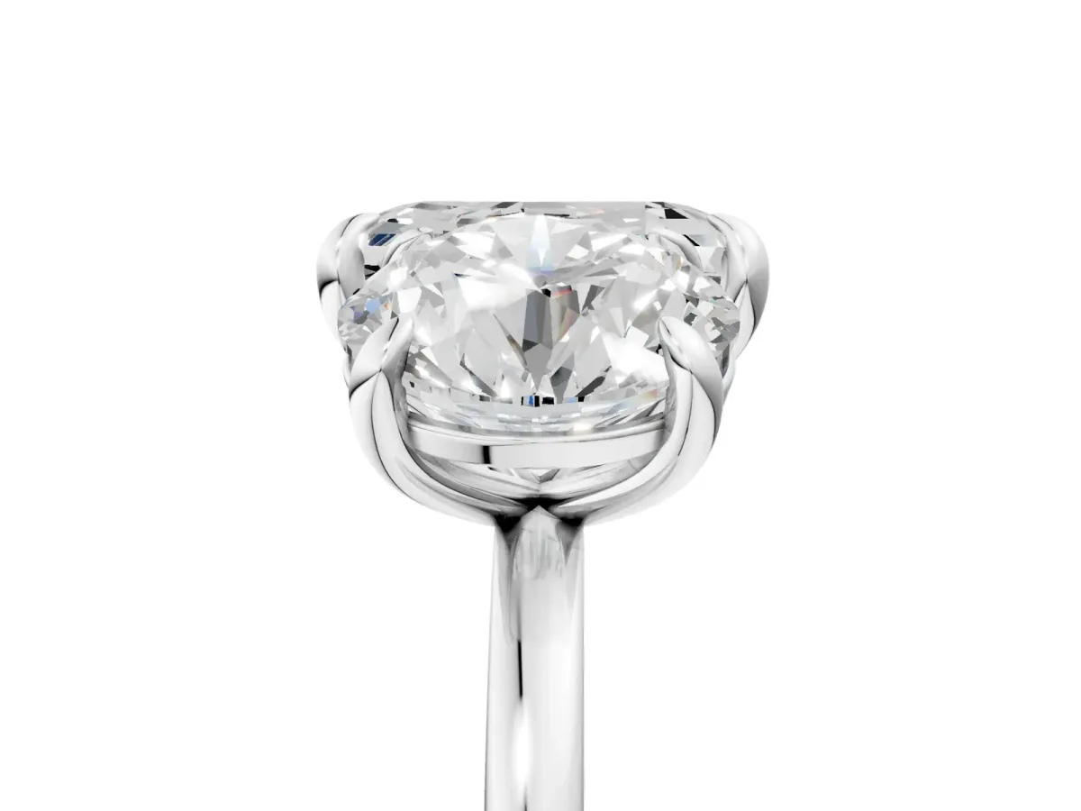 Round and Emerald Toi Moi Ring with Prong Setting and Plain Band Platinum