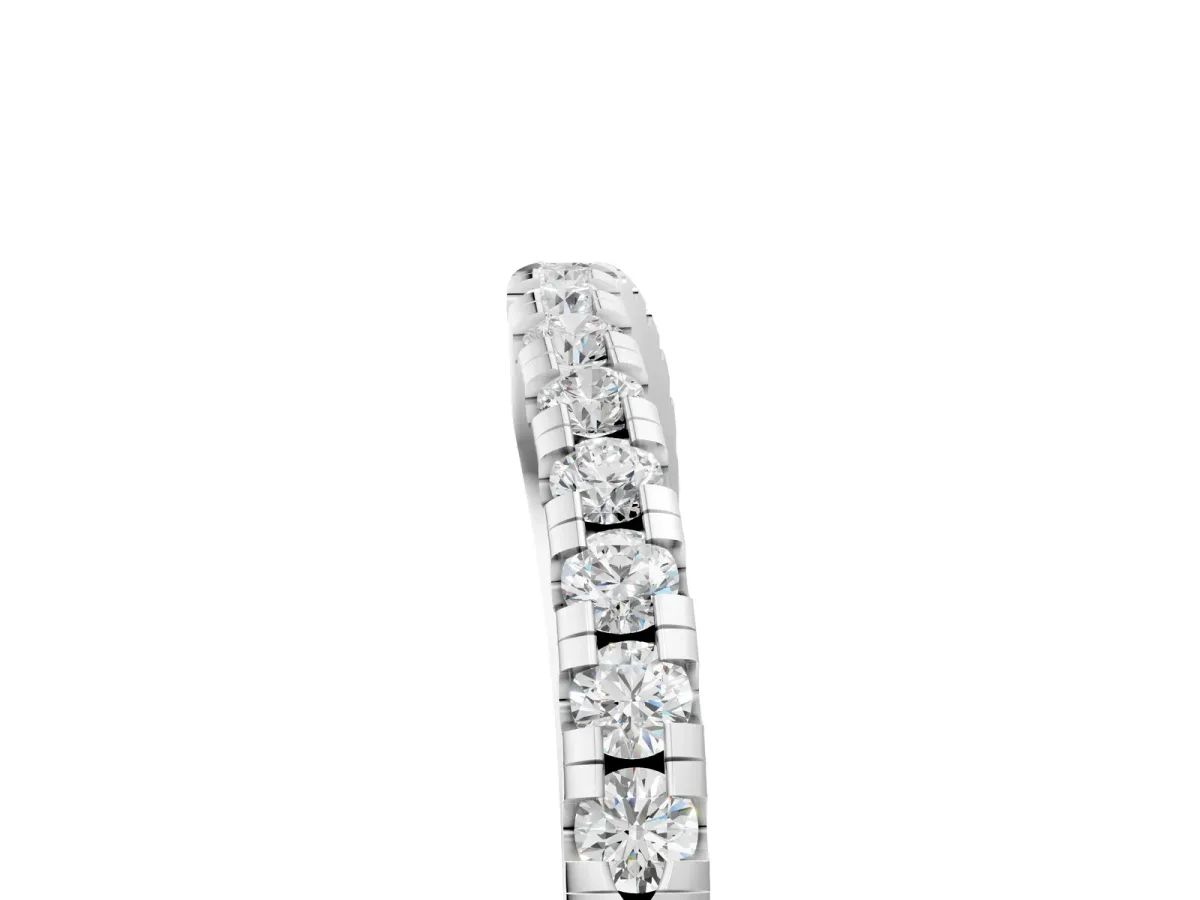 Pavé Round Diamond Curved Band with Shared Prong Setting White gold