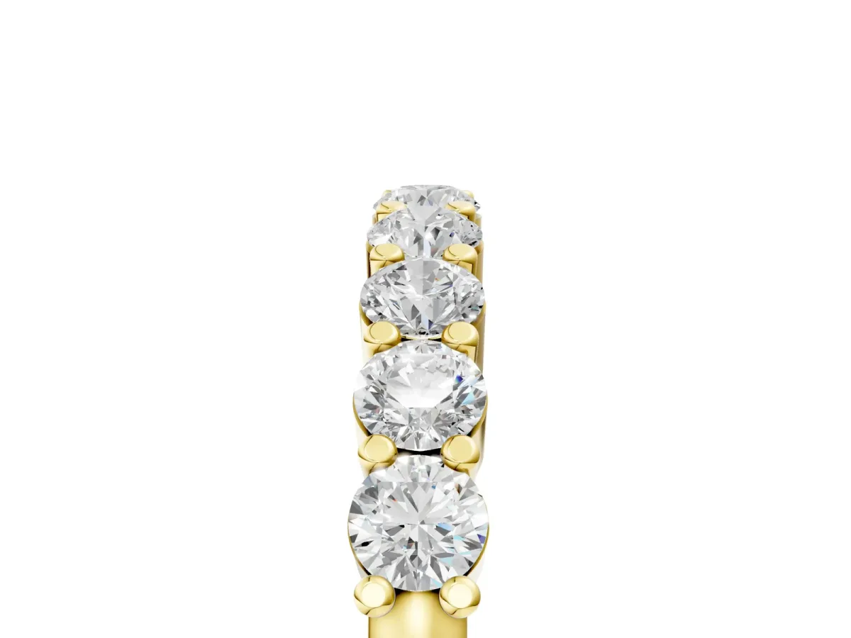 Round Diamond Prong Set Half-Eternity Band Yellow gold