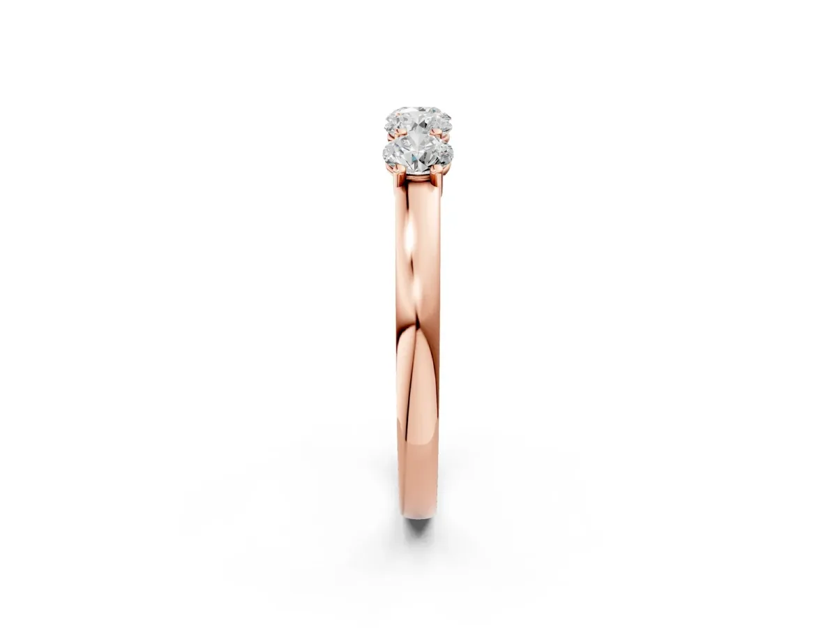 Four-Stone Round Diamond Prong-Set Band Rose gold