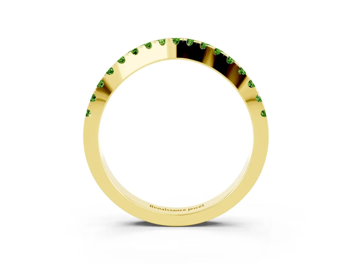 Round Peridot Pavé Curved Band with Shared Prong Setting Yellow gold