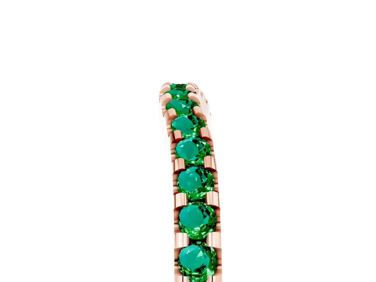 Round Emerald Pavé Curved Wedding Band Rose gold