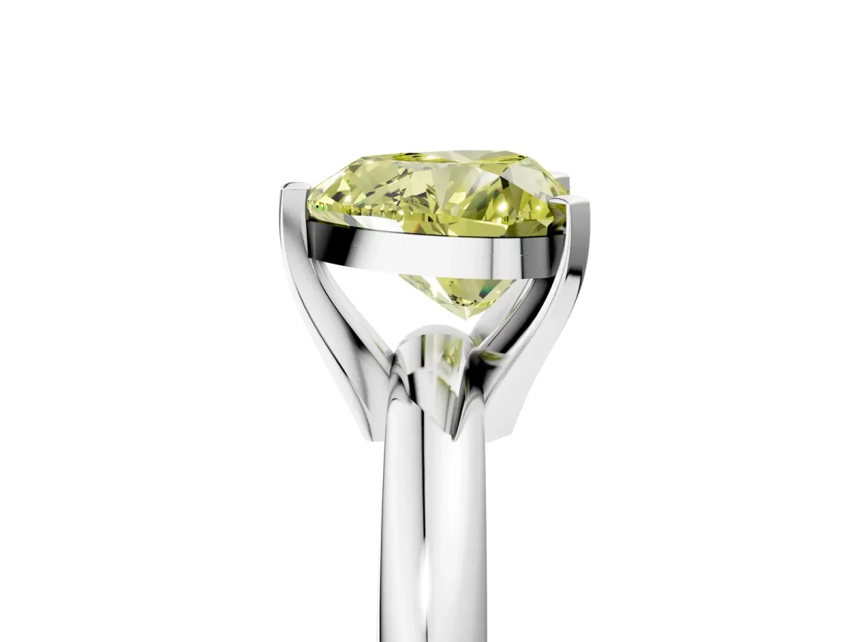 Pavé Round Emerald Twist Band Platinum