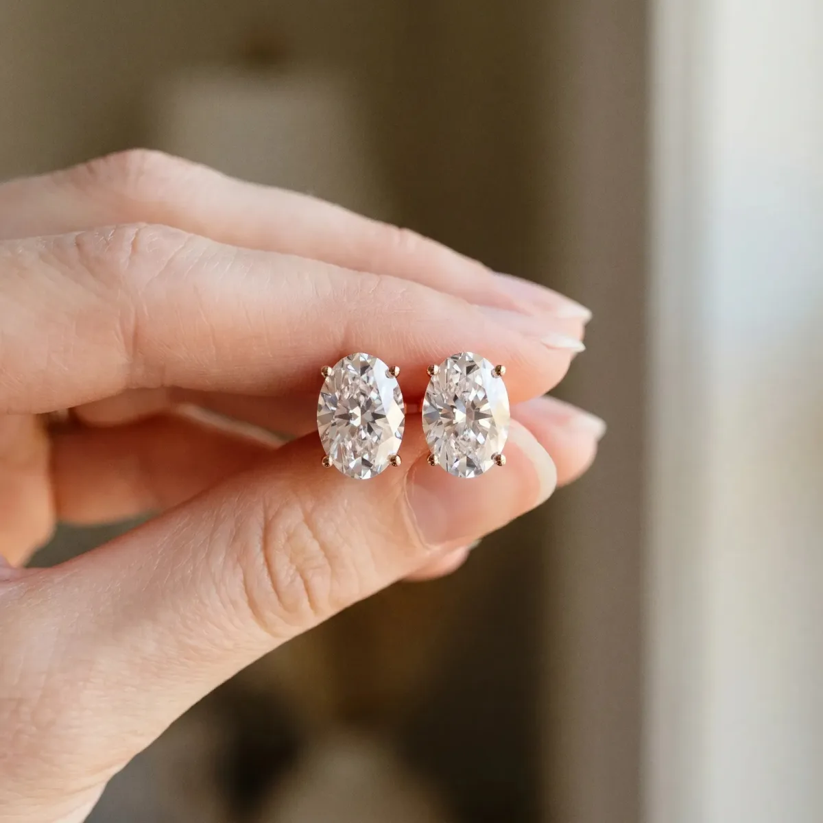 Oval Cut Diamond Stud Earrings Rose gold