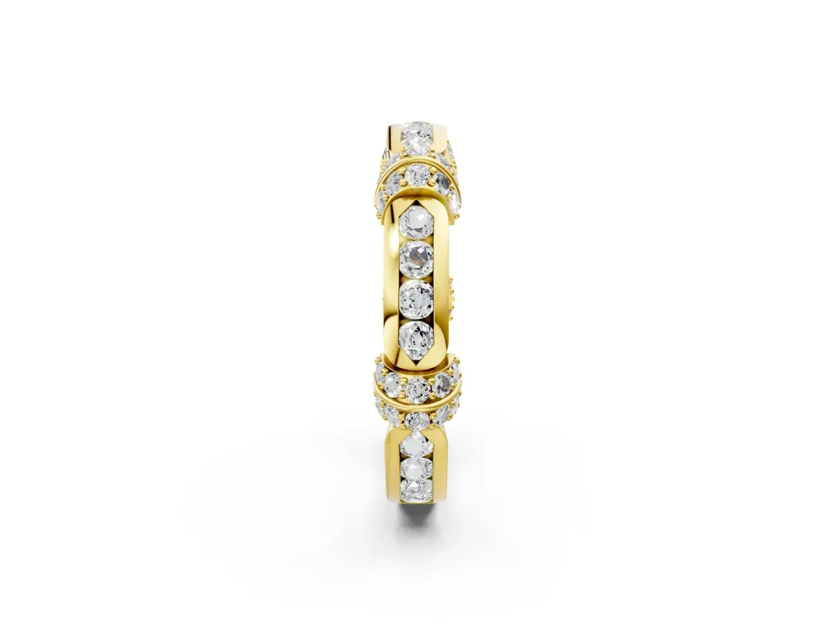 Pavé Round Diamond Link Band with Bezel Setting Yellow gold