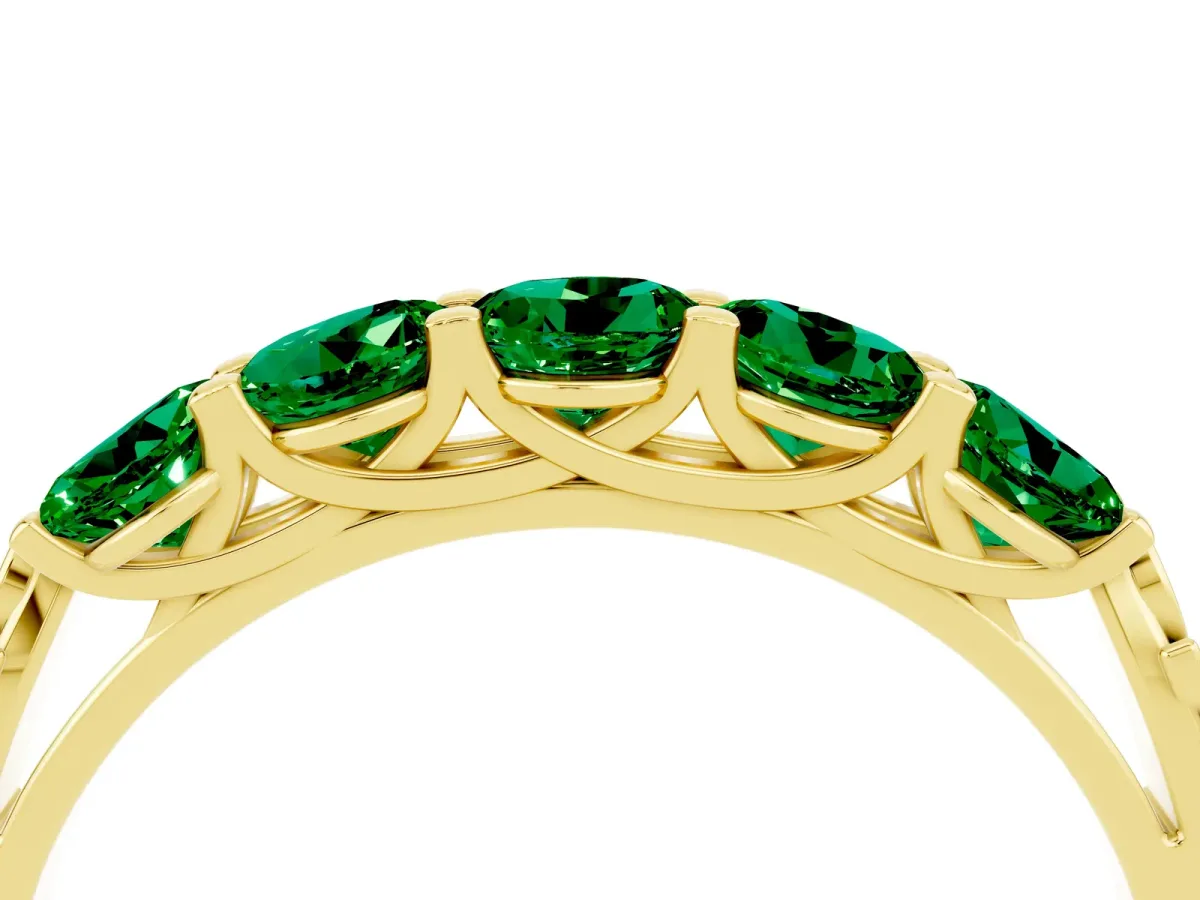 Five-Stone Round Emerald Prong-Set Band Yellow gold