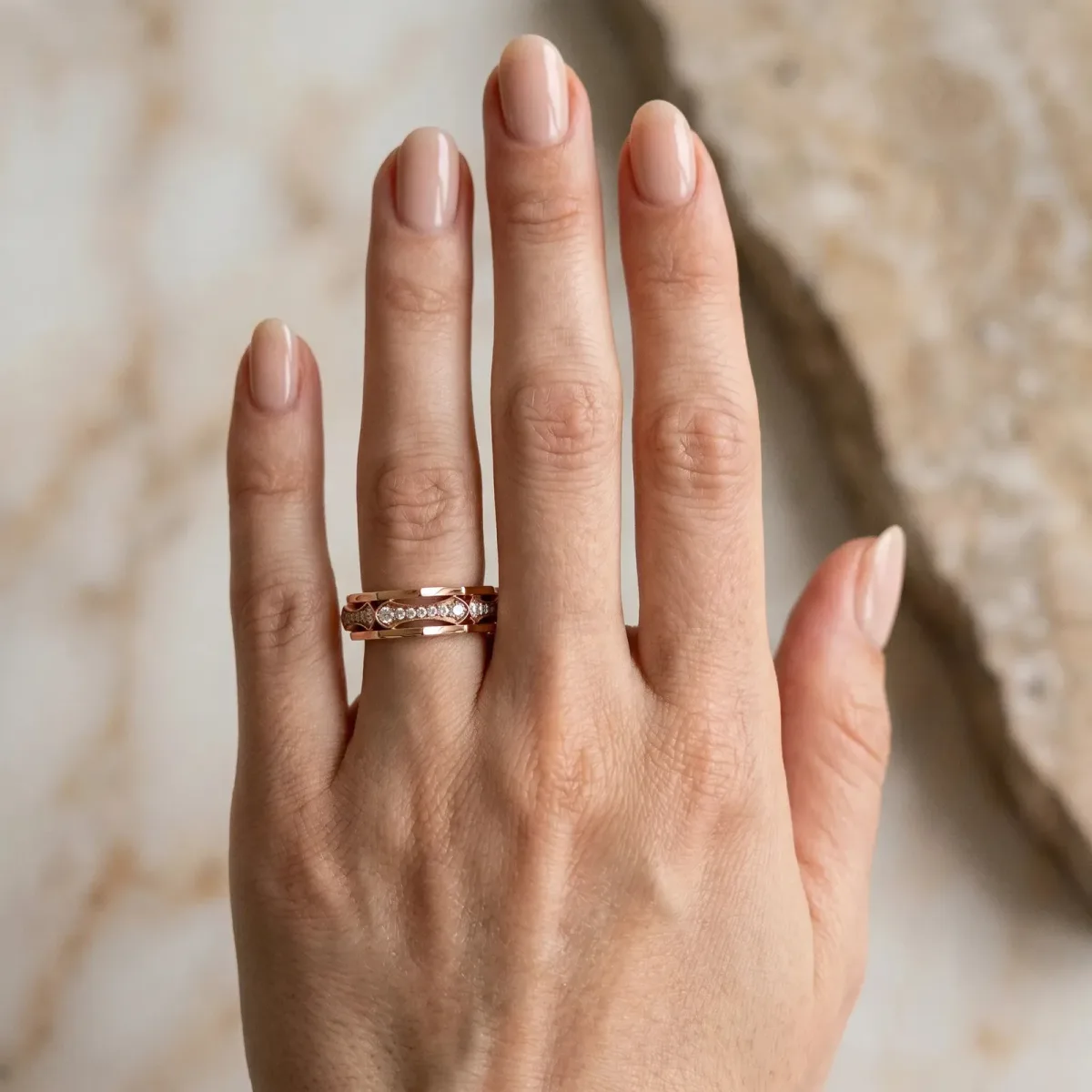 Pavé Round Diamond Eternity Band with Bar Prong Setting Rose gold