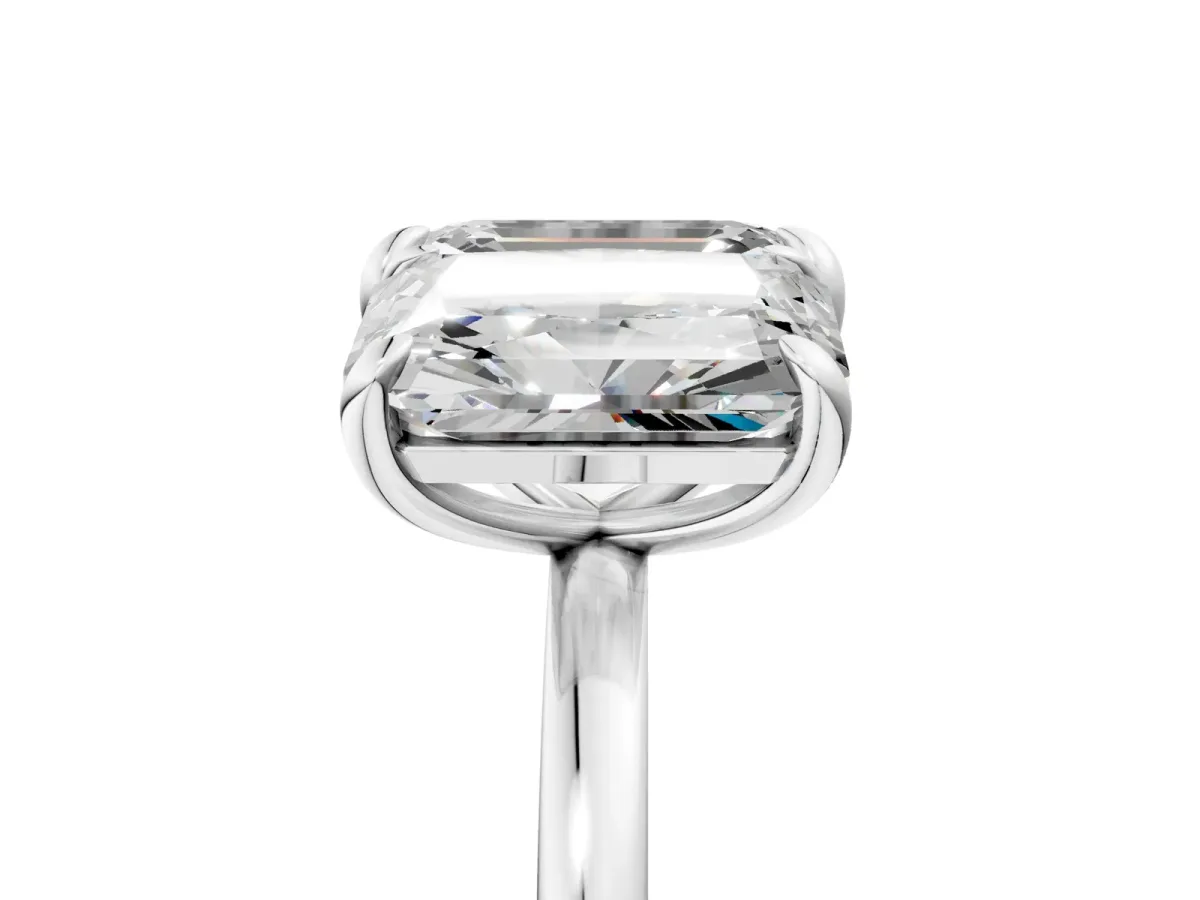 Emerald and Radiant Toi Moi Ring with Prong Setting and Plain Band Platinum