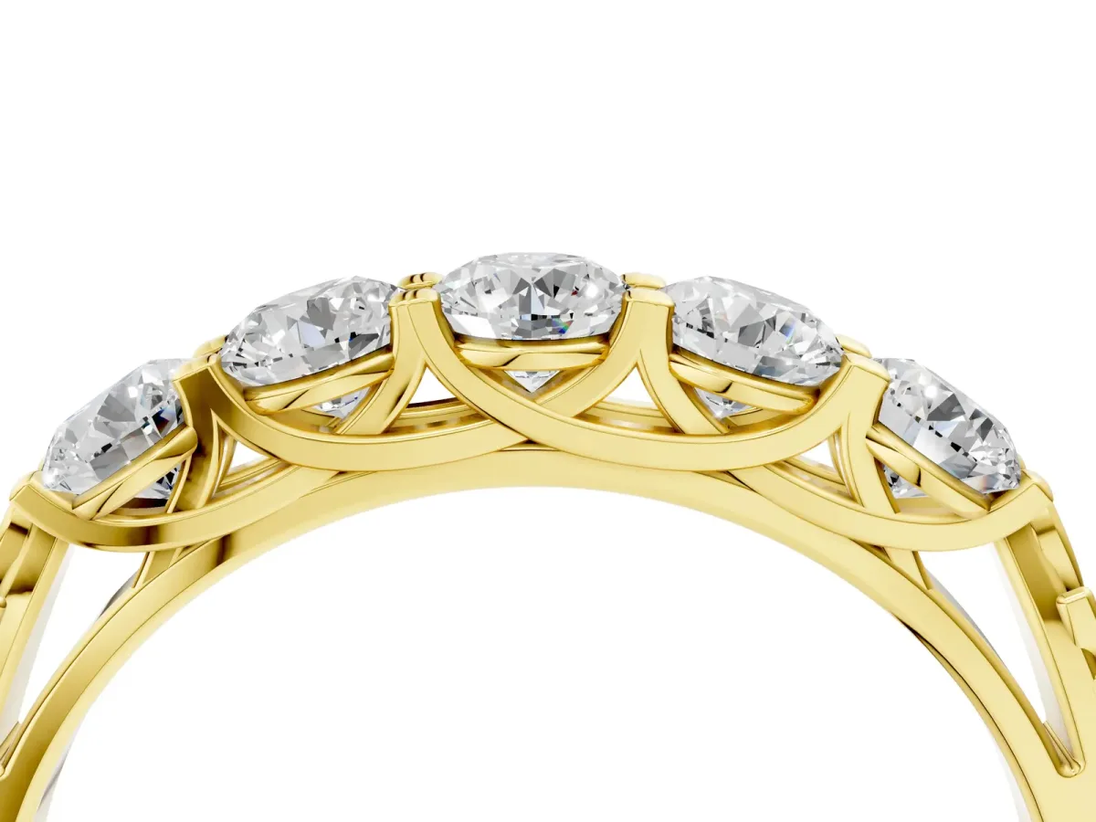 Five-Stone Round Diamond Prong-Set Band Yellow gold