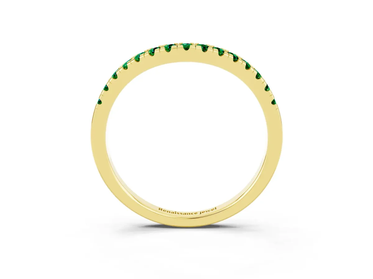 Emerald Pavé Curved Wedding Band Yellow gold