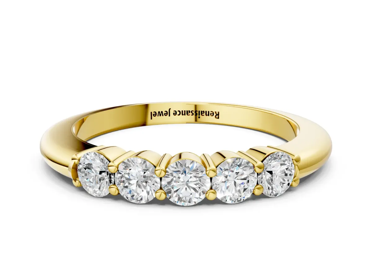 Five-Stone Round Diamond Prong Set Half-Eternity Band Yellow gold