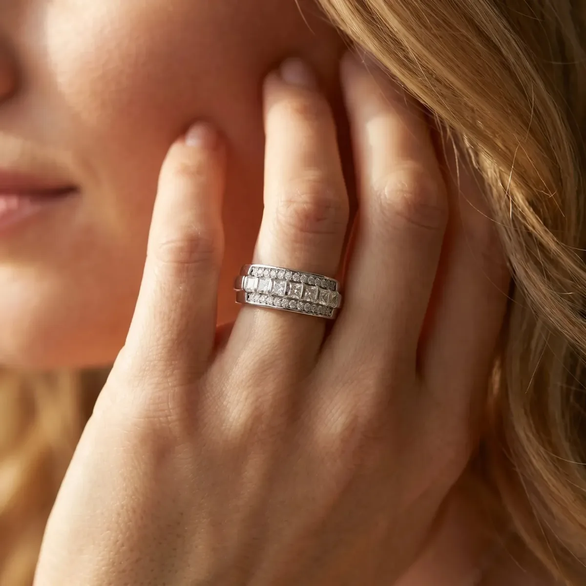 Bar-Set Princess Cut Diamond Pavé Band Silver
