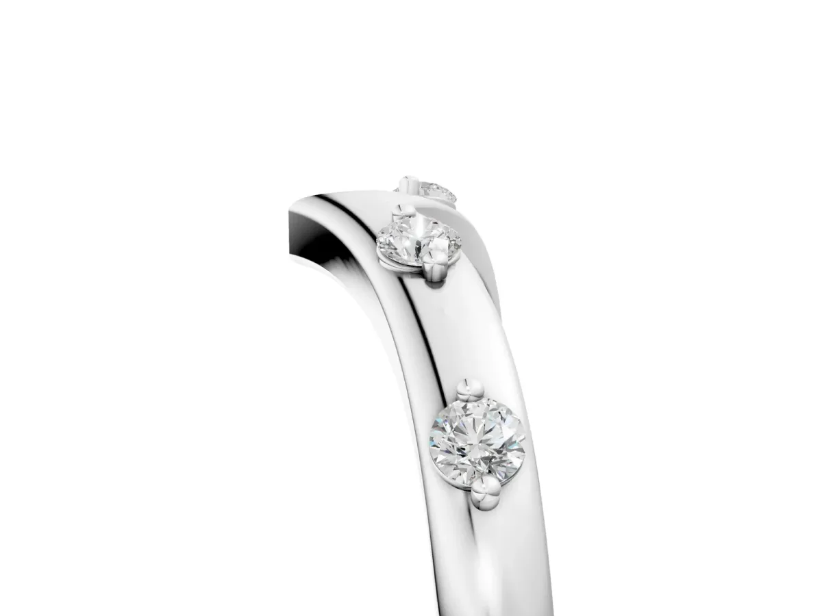 Diamond Chevron Band with Round Stones and Prong Setting White gold
