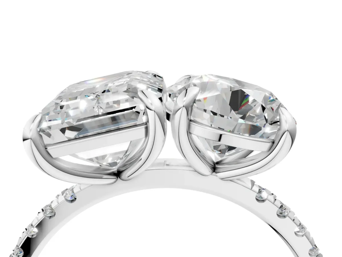 Round and Emerald Toi Moi Ring with Prong Setting and Pave Band Silver