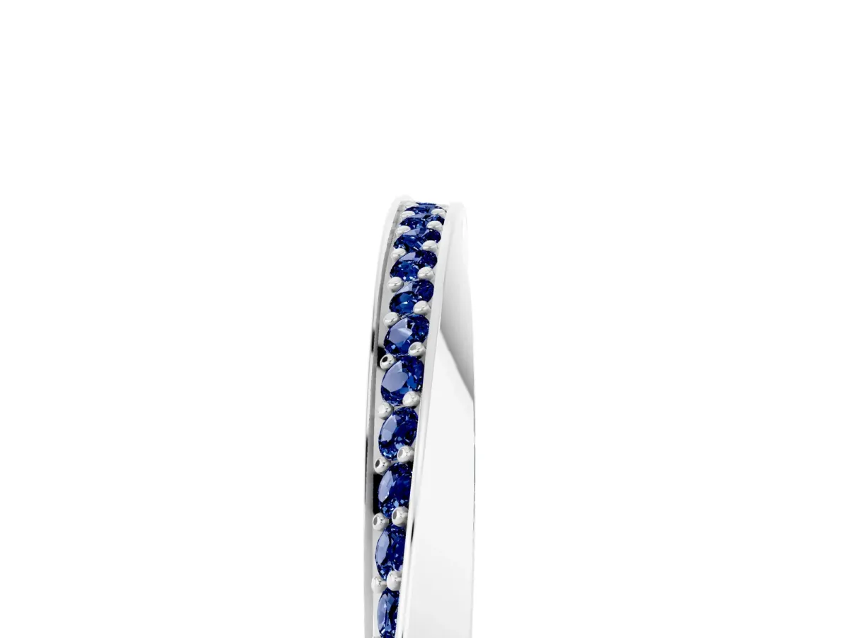 Pavé Round Blue Sapphire Twist Band White gold