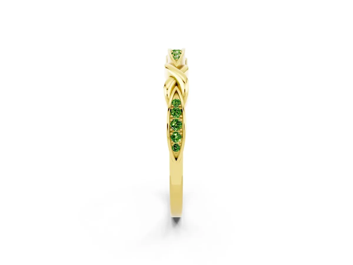 Twisted Marquise Peridot Pavé Band with Shared Prong Setting Yellow gold