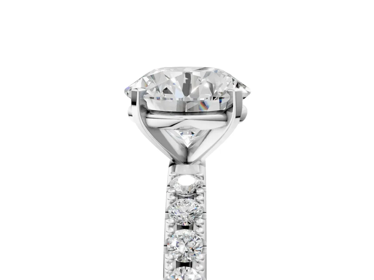 Round Cut Diamond Solitaire Pavé Band with Four-Prong Setting White gold