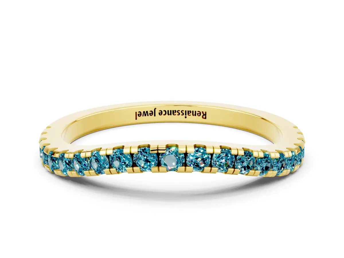 Round Blue Topaz Pavé Half Eternity Band with Shared Prong Setting Yellow gold
