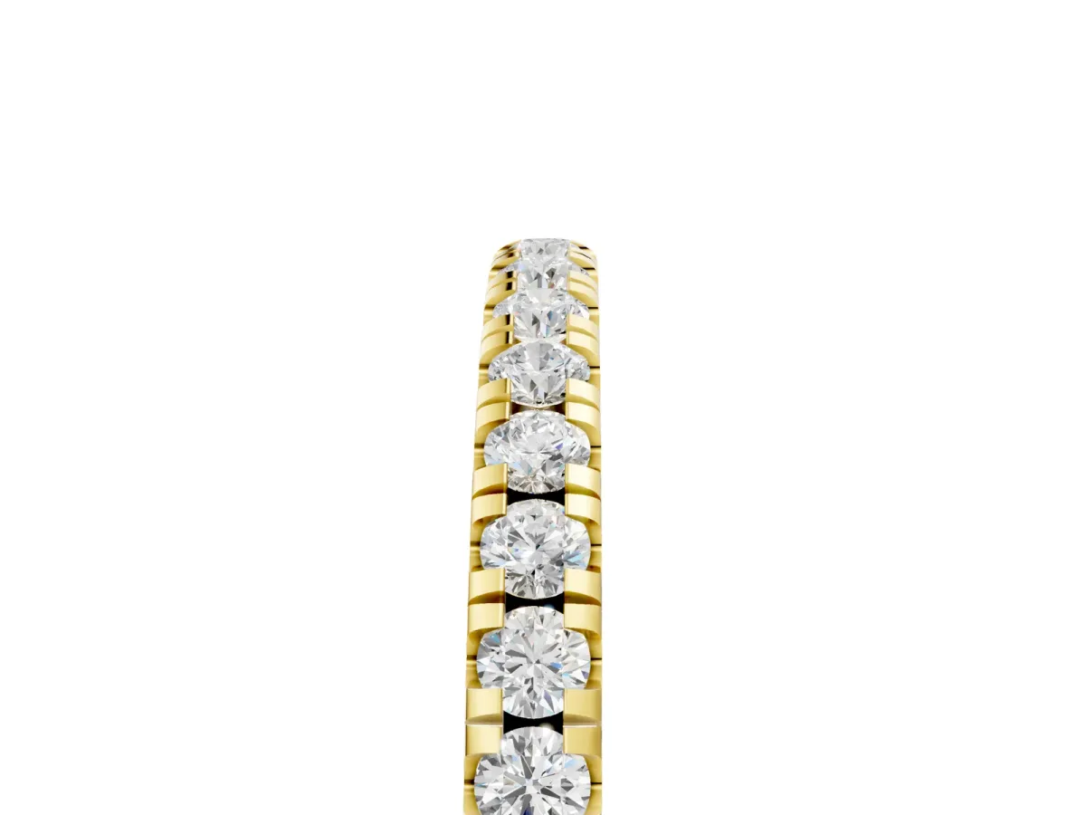 Pavé Round Diamond Half Eternity Band with Shared Prong Setting Yellow gold