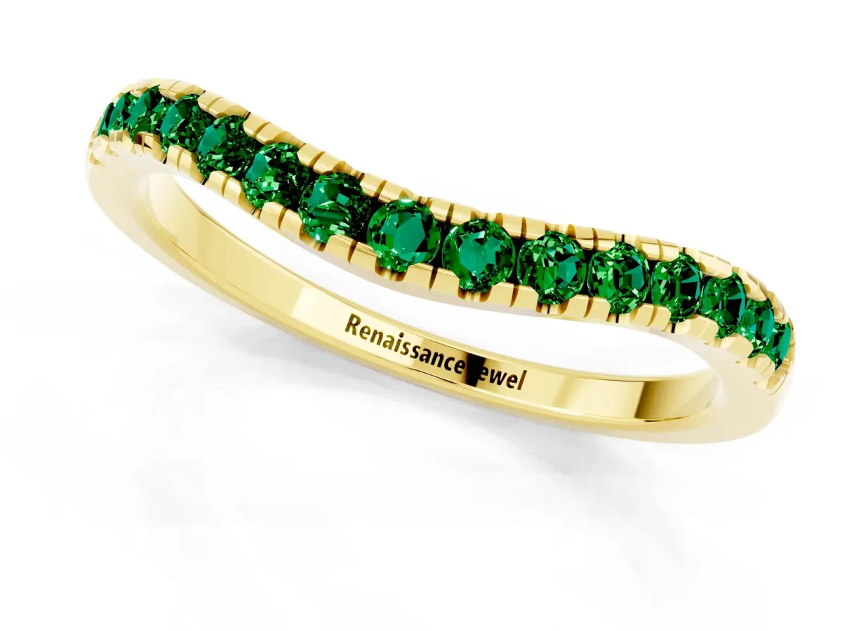 Emerald Pavé Curved Wedding Band Yellow gold