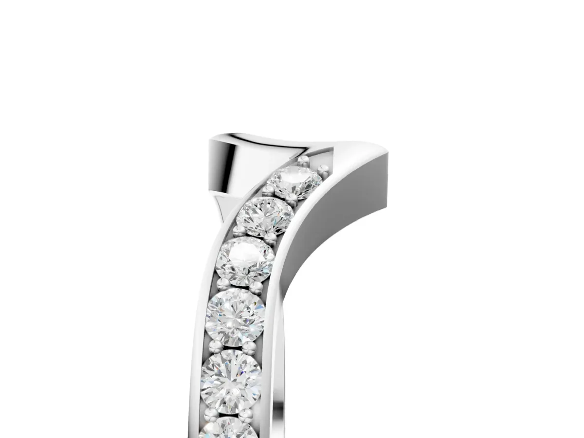 Chevron Diamond Pavé Twist Band Silver