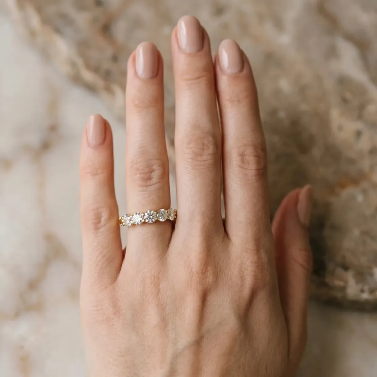Five-Stone Round Diamond Prong-Set Band Yellow gold