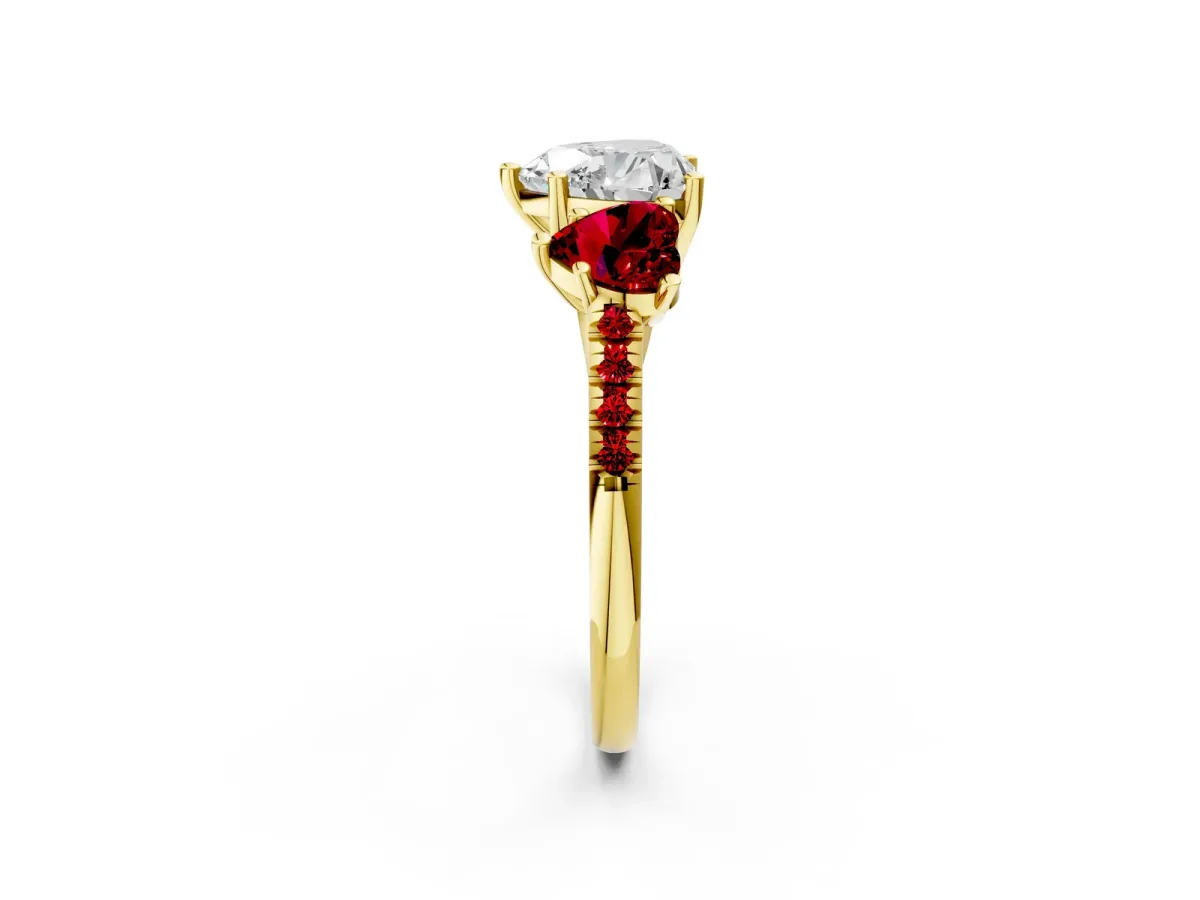 Three-Stone Heart Cut Diamond Ring with Round Ruby Pavé Band and Prong Setting Yellow gold
