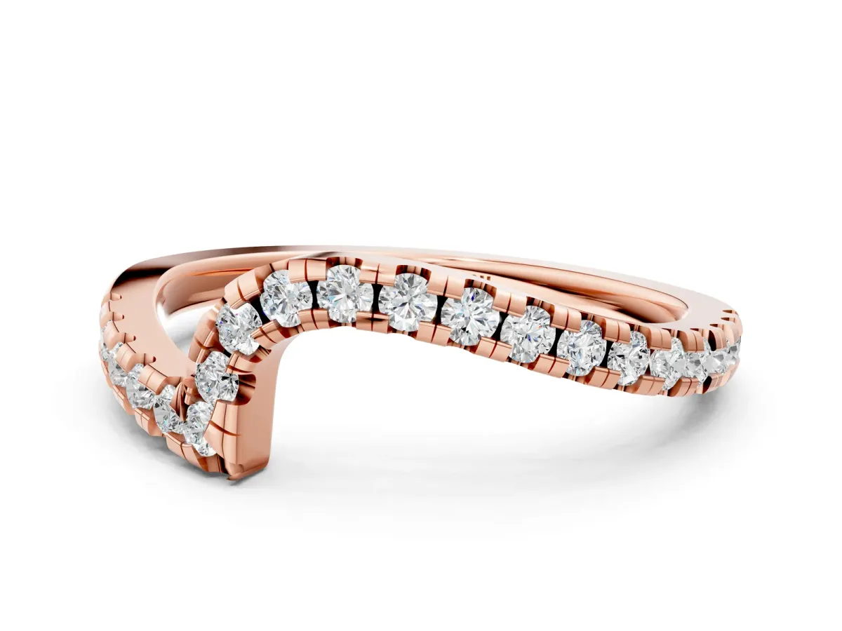 Pavé Round Diamond Chevron Band with Prong Setting Rose gold