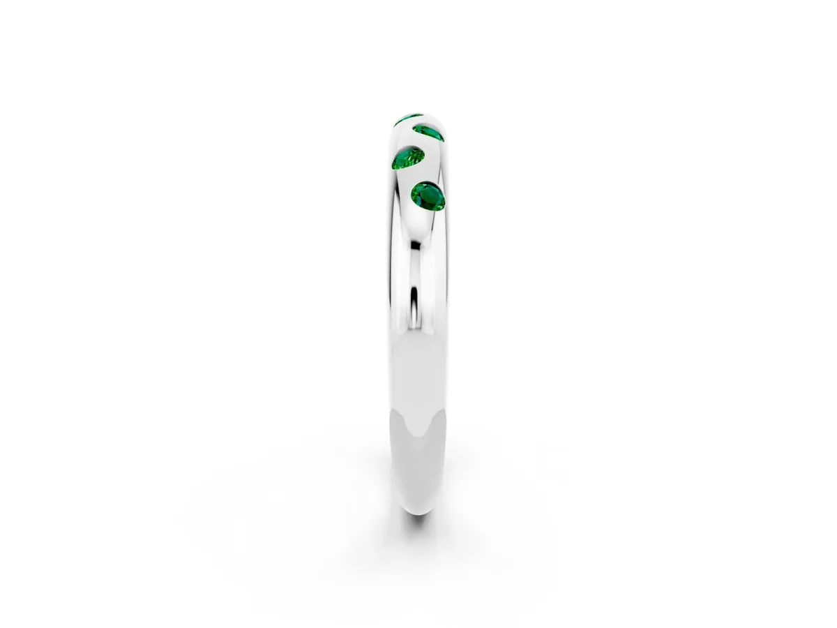 Round Emerald Flush-Set Comfort Fit Band Silver