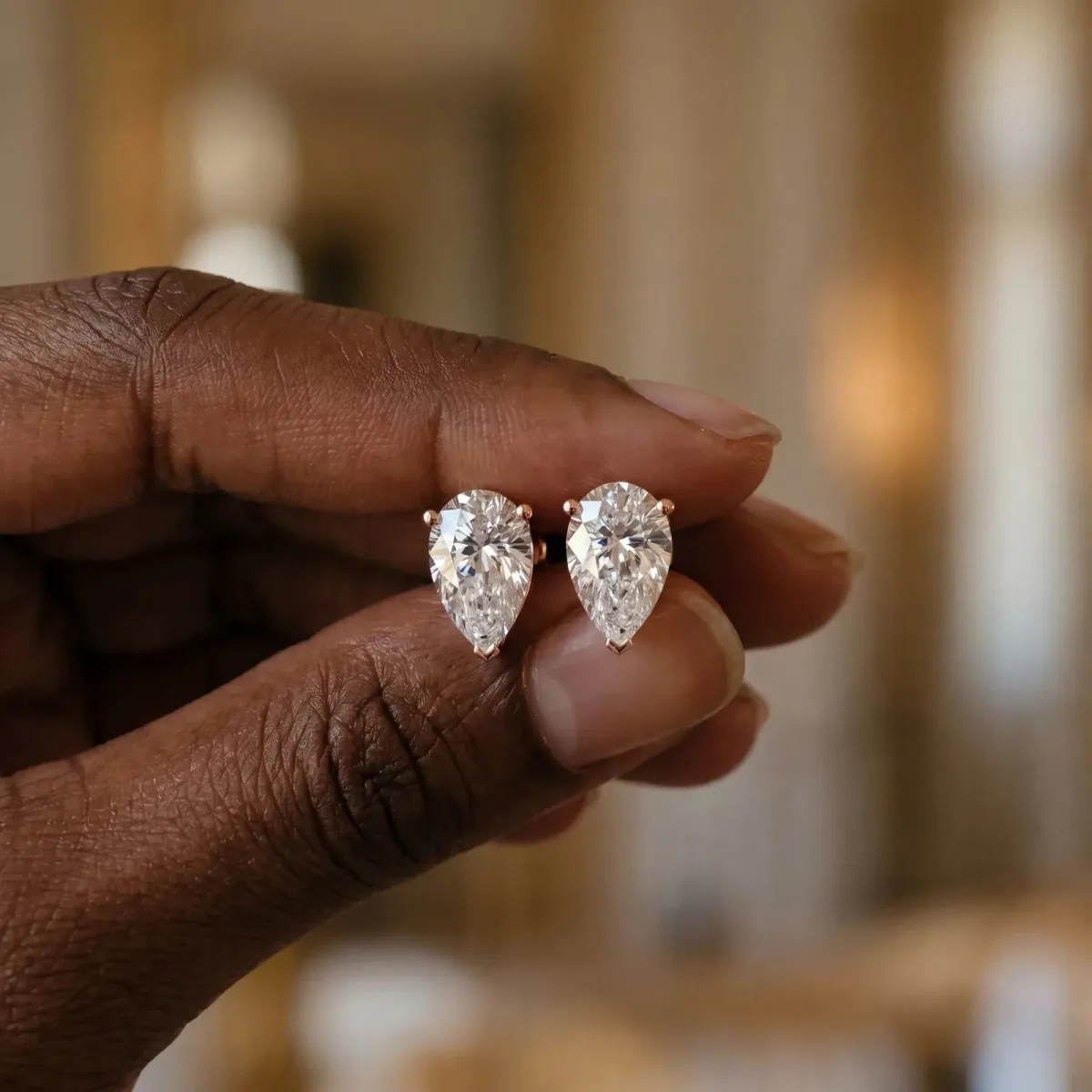 Pear Cut Diamond Stud Earrings Rose gold