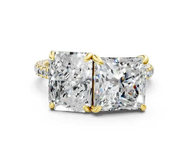 Radiant and Princess Toi Moi Ring with Prong Setting and Pave Band Yellow gold