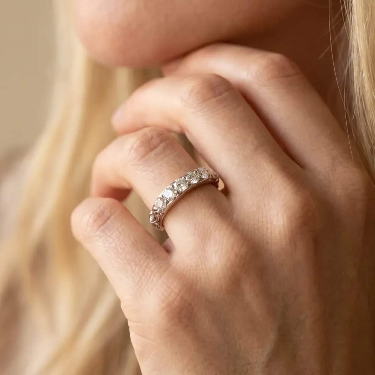 Round Diamond Bar Set Eternity Band with Filigree Design Platinum