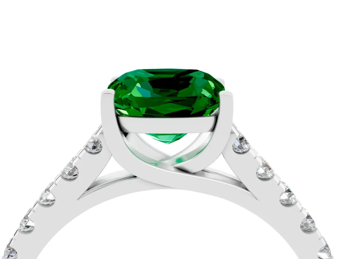 Cushion Cut Emerald Pavé Band Solitaire Ring with Prong Setting Platinum