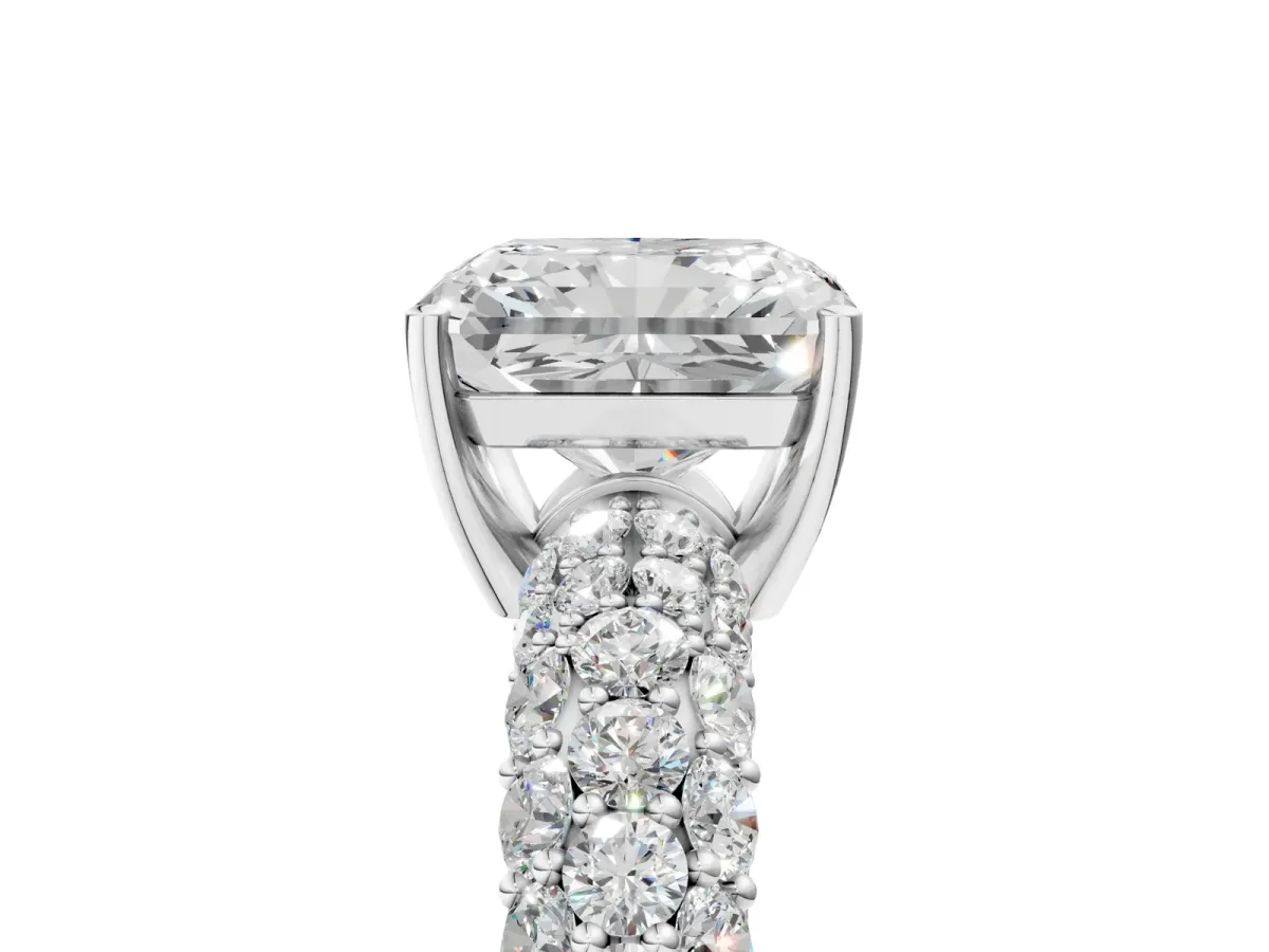 Radiant Cut Diamond Pavé Band Solitaire Ring with Four-Prong Setting Platinum