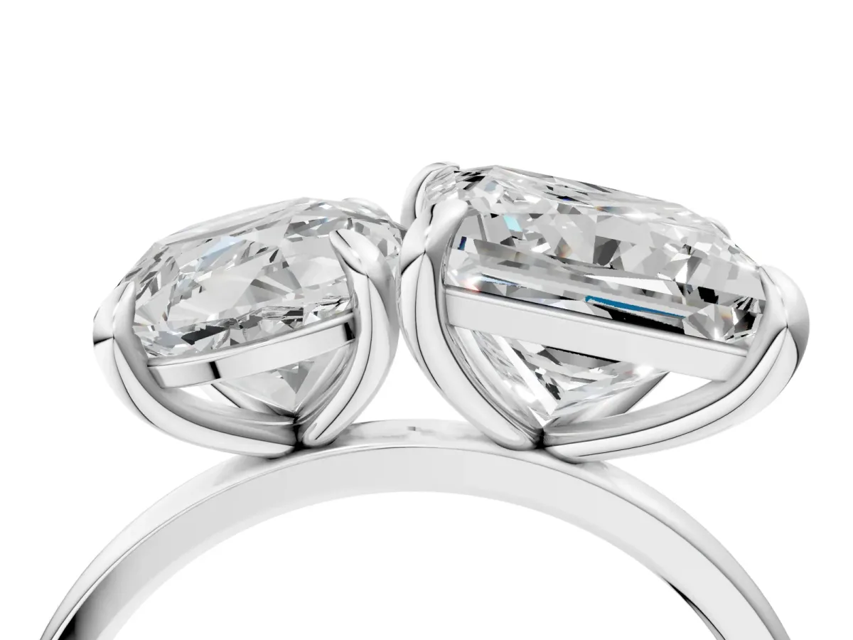 Round and Princess Toi Moi Ring with Prong Setting and Plain Band Silver