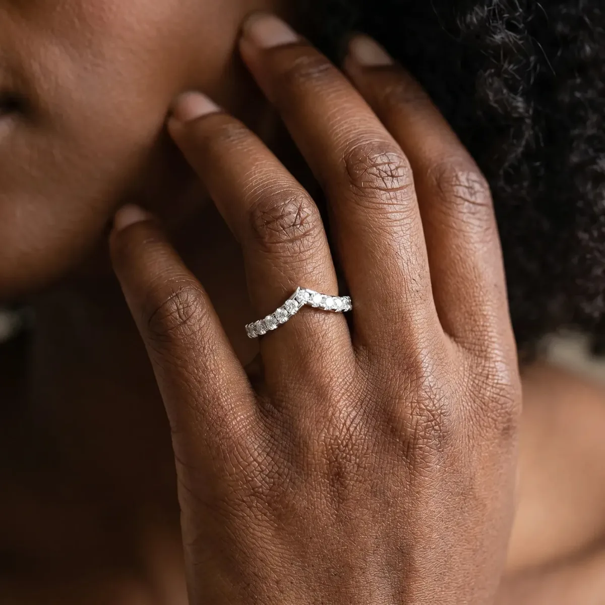 Pavé Round Diamond Chevron Band with Shared Prong Setting Platinum