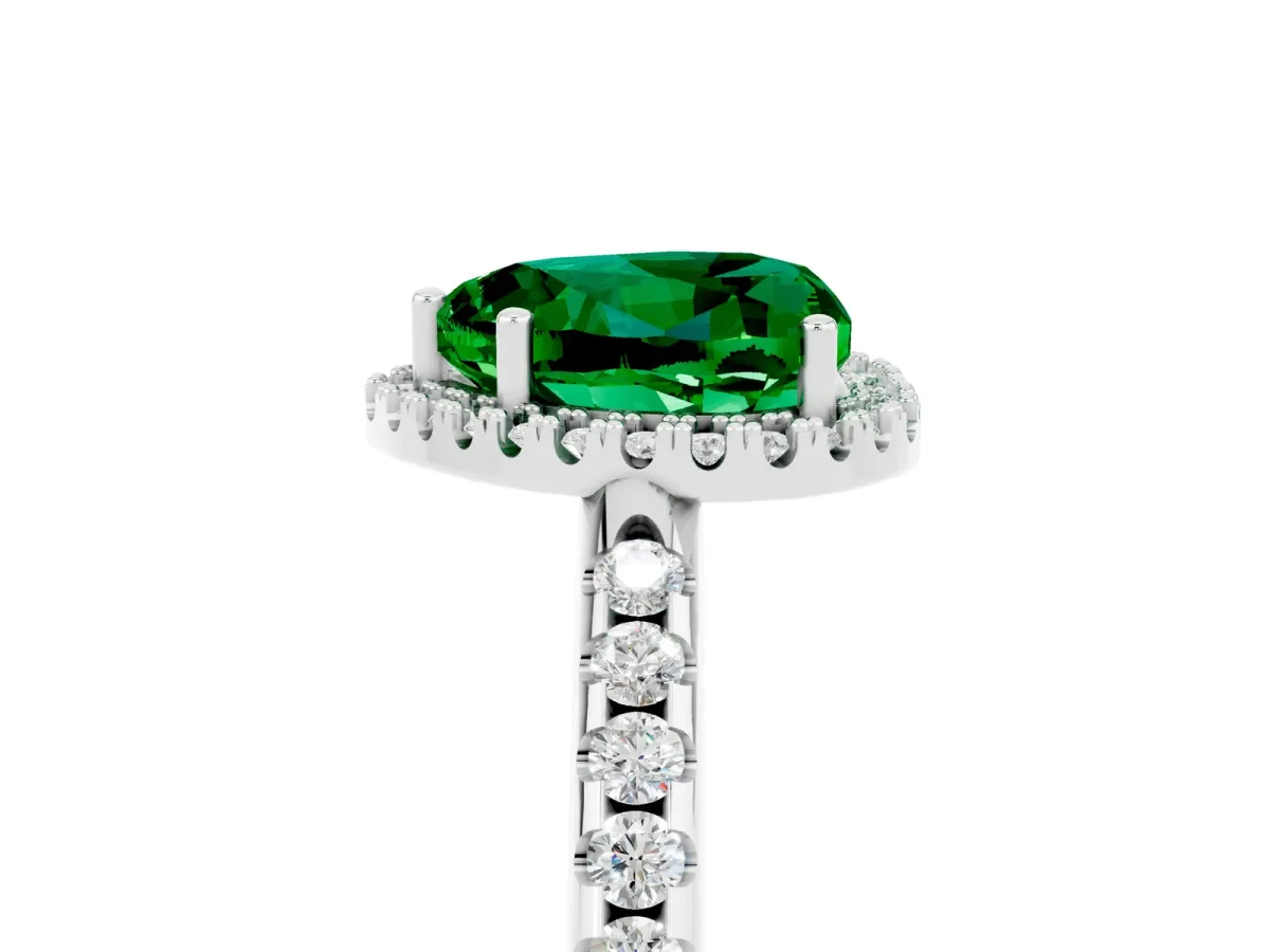 Heart Cut Emerald Pavé Halo Ring with Four-Prong Setting White gold