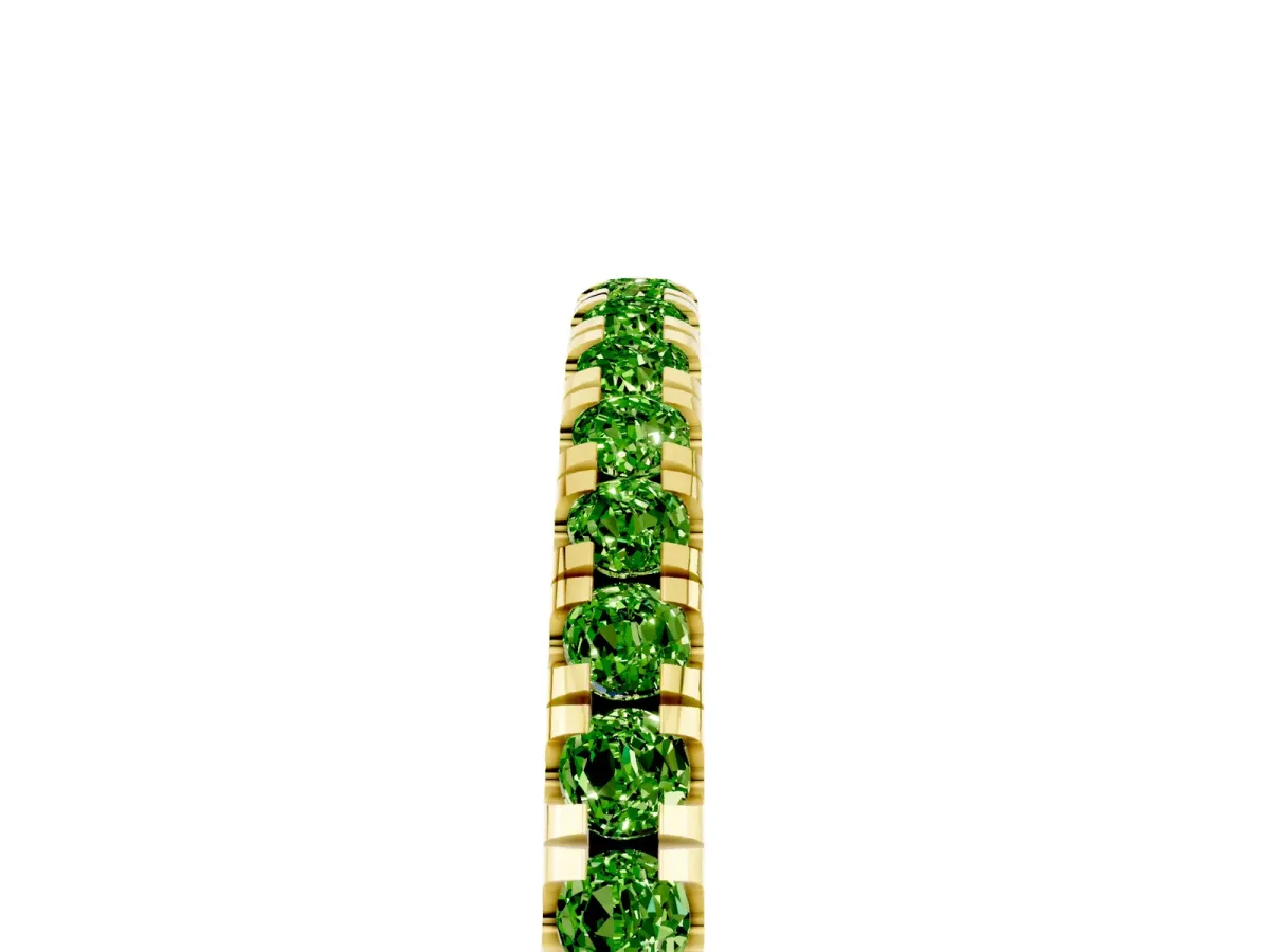 Pavé Round Peridot Half Eternity Band with Shared Prong Setting Yellow gold