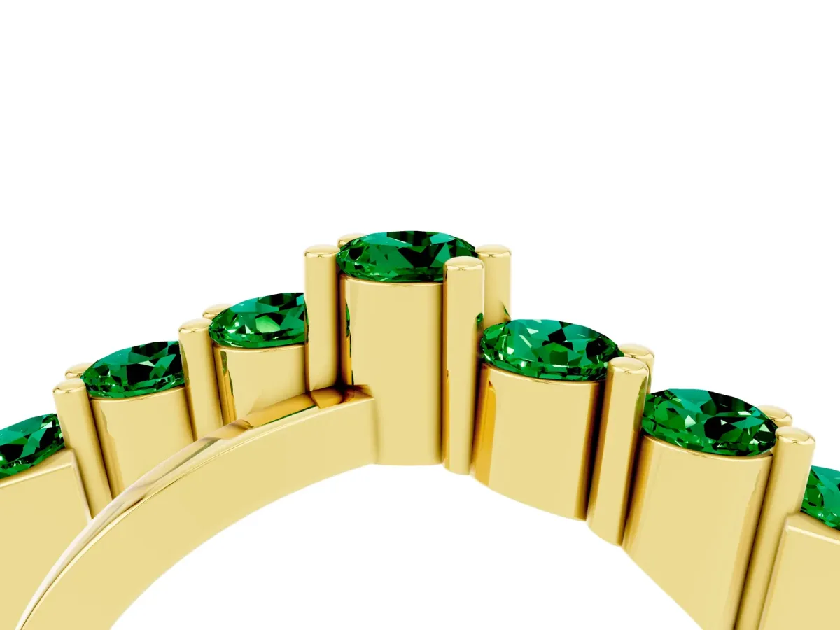 Round Emerald Prong-Set Crossover Band Yellow gold