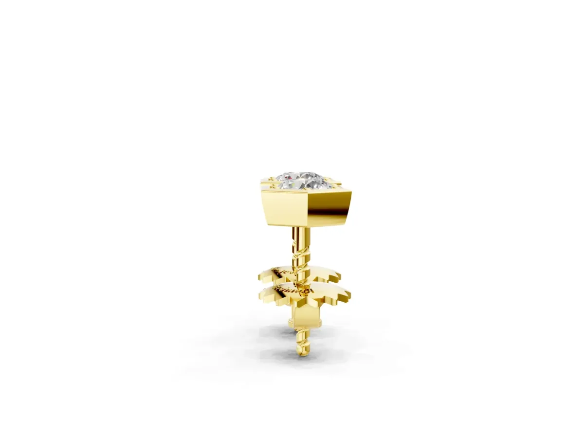 Round Diamond Bezel-Set Stud Earrings Yellow gold