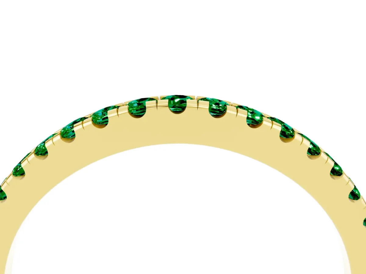 Round Emerald Pavé Half Eternity Band with Shared Prong Setting Yellow gold