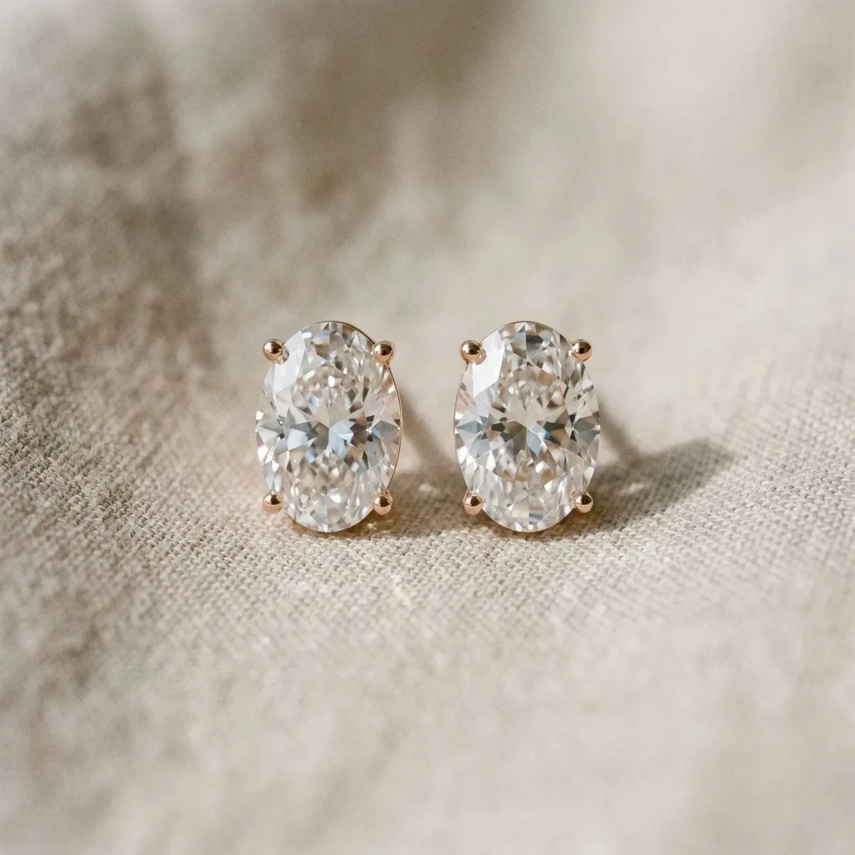 Oval Cut Diamond Stud Earrings Rose gold