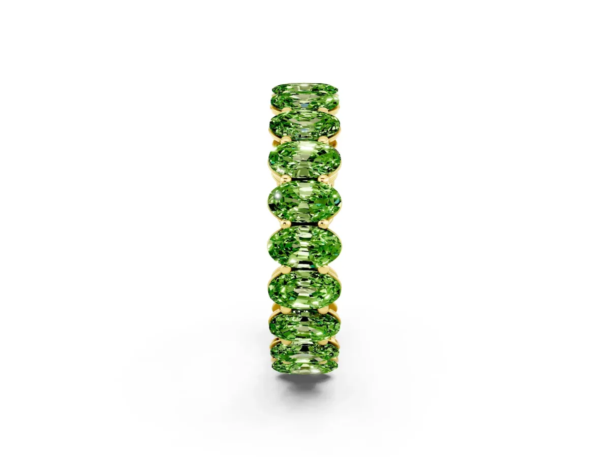 Oval Cut Peridot Eternity Band with Shared Prong Setting Yellow gold
