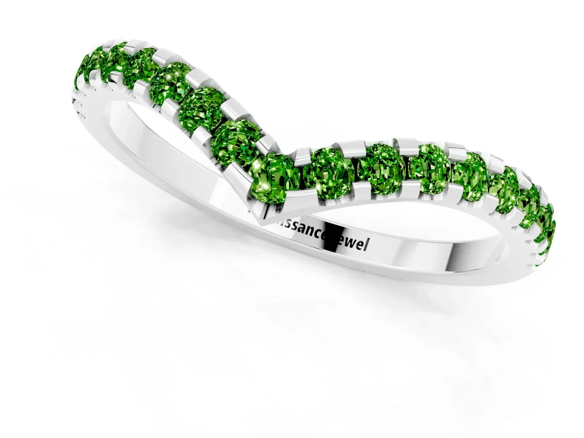 Pavé Round Peridot Chevron Band with Shared Prong Setting White gold