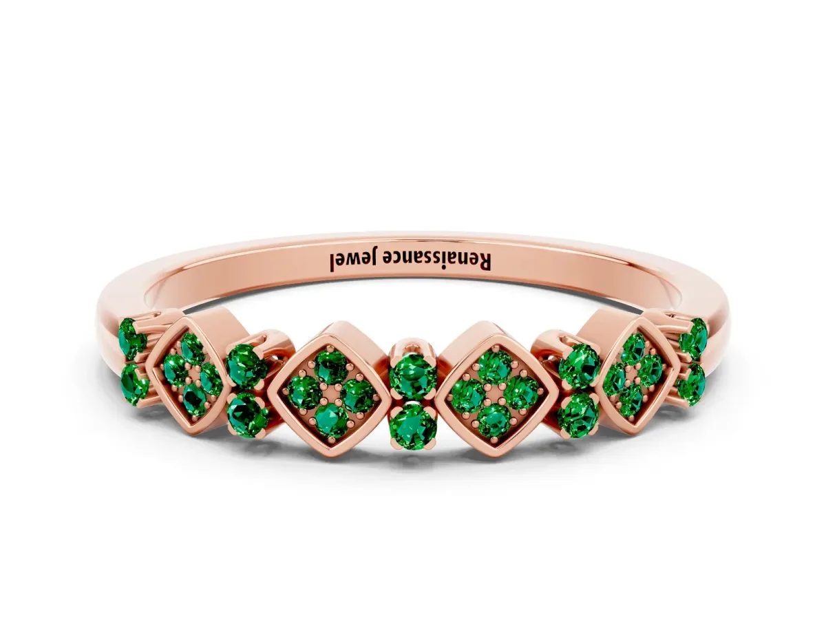 Pavé Cushion Emerald Cluster Eternity Band with Prong Setting Rose gold