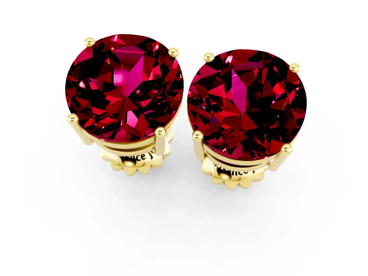 Round Cut Garnet Stud Earrings Yellow gold