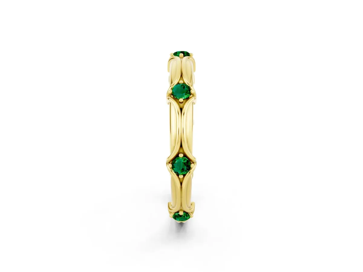 Round Emerald Prong Set Milgrain Eternity Band Yellow gold