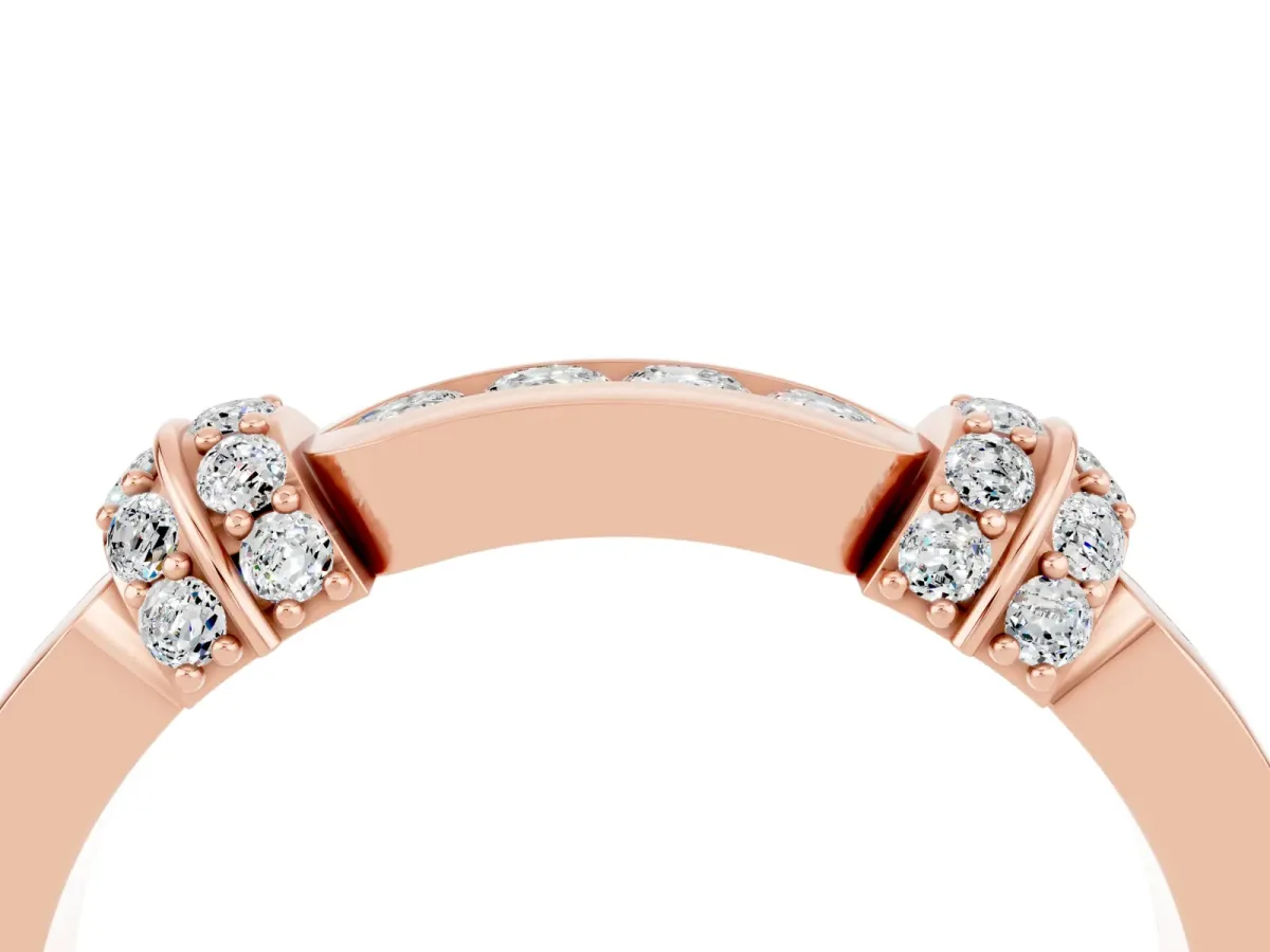 Pavé Round Moissanite Link Band with Bezel Setting Rose gold