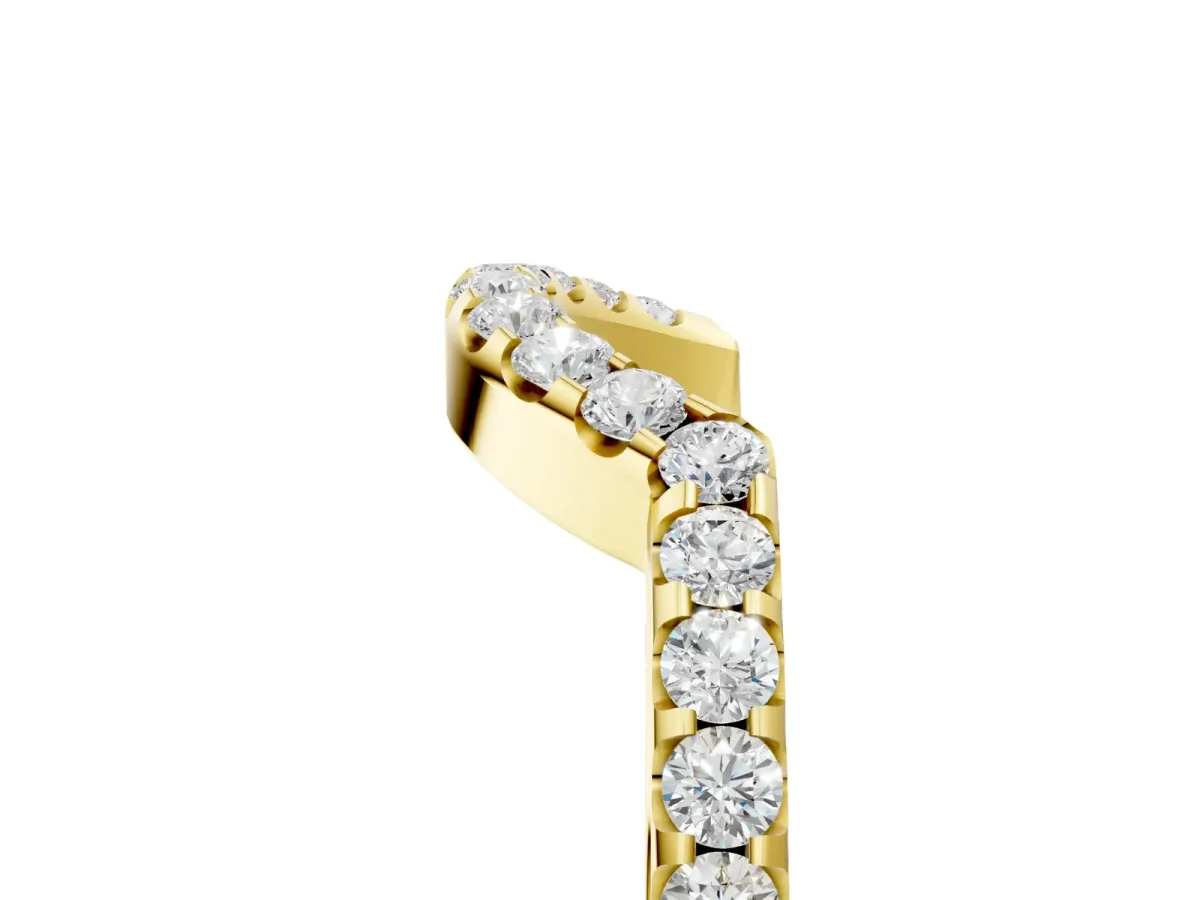 Round Diamond Pavé Curved Eternity Band Yellow gold