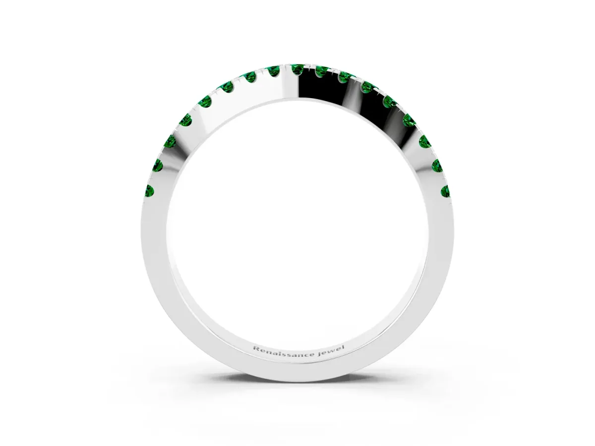 Round Emerald Pavé Curved Band with Shared Prong Setting White gold